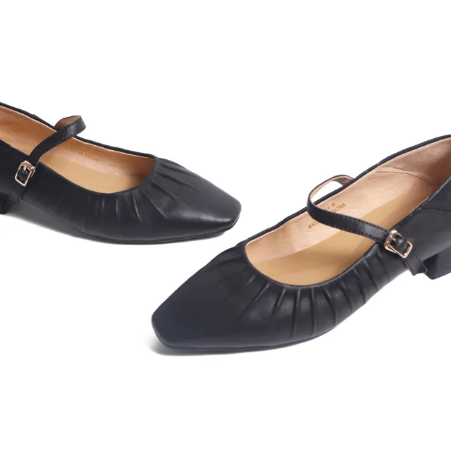 【KOKKO】法式優雅手感皺褶極柔軟瑪莉珍鞋(黑色)