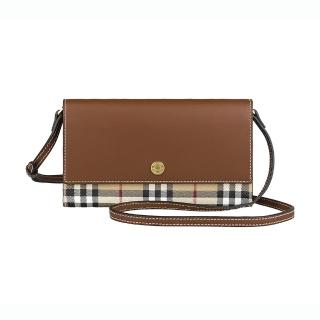 【BURBERRY 巴寶莉】BURBERRY Hannah燙印字母LOGO設計小牛皮拼格紋PVC 12卡翻蓋釦式斜背包(焦糖棕x米格紋)