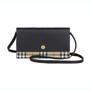 【BURBERRY 巴寶莉】BURBERRY Hannah簡約壓印金字釦LOGO小牛皮拼接格紋PVC 12卡釦式斜背長夾包(黑x米格紋)