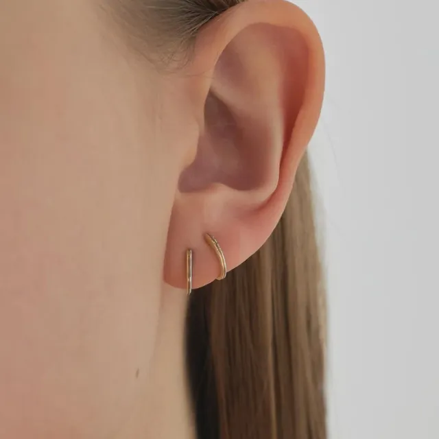 【ete】K10 雙色凹紋U型夾式耳環