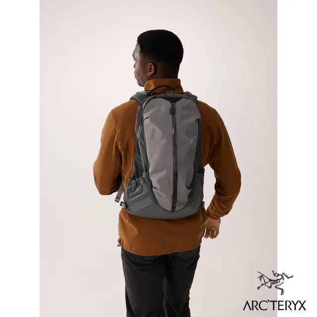 【Arcteryx 始祖鳥官方直營】Arro 22L 多功能背包(烏雲灰)