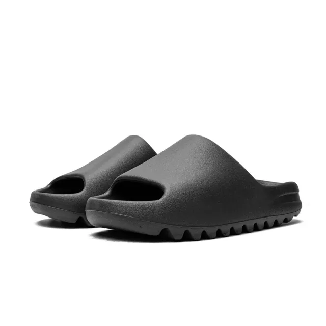 【adidas 愛迪達】Yeezy Slide Onyx 瑪瑙黑 拖鞋 HQ6448