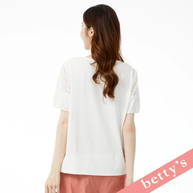 【betty’s 貝蒂思】菱形蕾絲拼接交岔下擺T-shirt(白色)