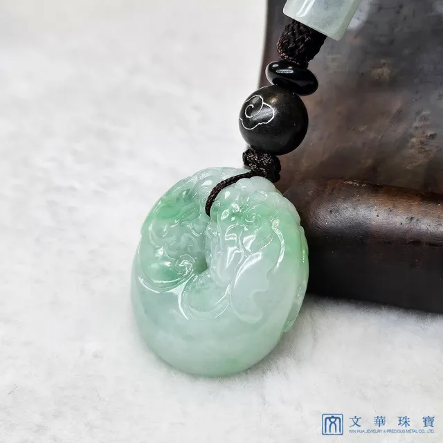 【文華珠寶】翡翠白底青平安龍扣 贈精美中國繩乙入(龍扣 平安扣)