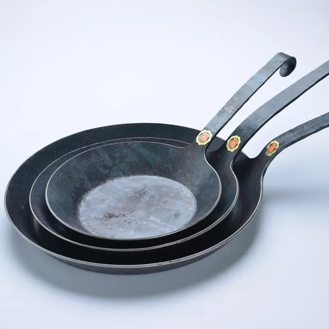 【Turk 土克鍋】德國製 鐵鍋 熱鍛 一體成型 露營必備 24cm 65524(平輸品)
