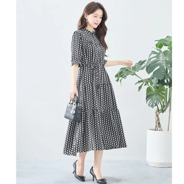 小立領綁帶兔兔連身洋裝(共2色)