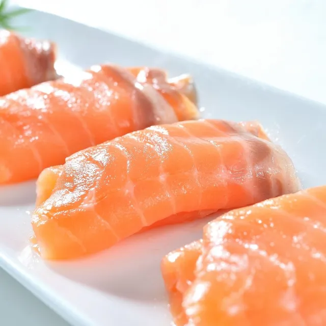 【鮮綠生活】智利頂級原料煙燻鮭魚切片 共6包(250g±10%/包)