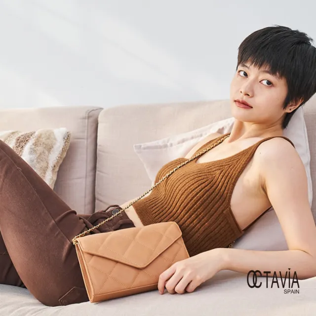 【OCTAVIA 8】OCTAVIA8 真皮- 小脾氣 羊皮大菱格信封式鍊條肩斜二用包 - 卡其