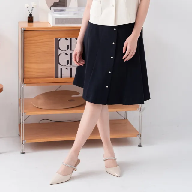 【perng yuh 芃諭名品】飄動風采 釦飾 及膝 切接片裙(2024 AW Collection|3C秋冬新品上市)