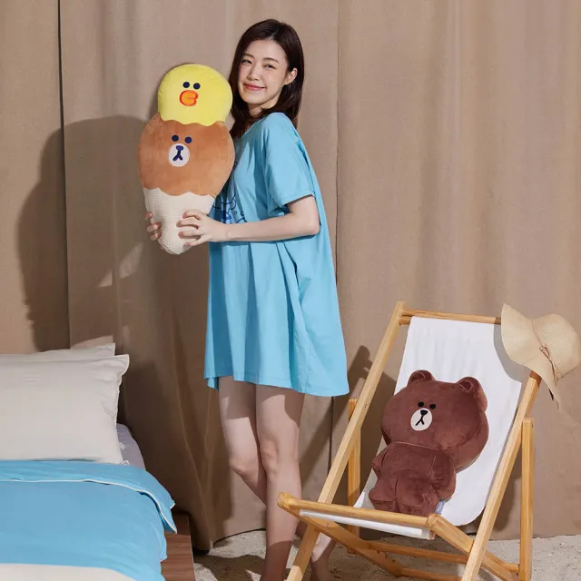 【YVONNE 以旺傢飾】熊大莎莉甜筒抱枕(奶霜杏 LINE FRIENDS)