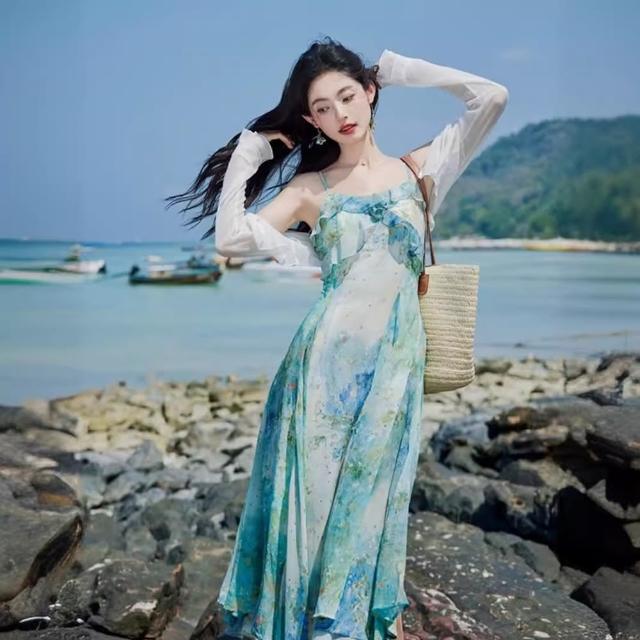 【巴黎精品】現貨+預購 長洋裝連身裙(細肩帶平口印花收腰女裙子v1bq3)