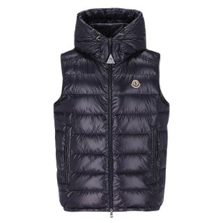 【MONCLER】秋冬新款 男款 BARANT 連帽羽絨背心-午夜藍色(2號USA-M、3號USA-L、4號USA-XL、5號USA-XXL)