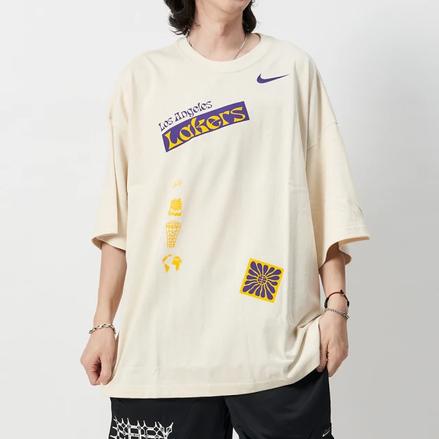 NIKE 耐吉 LAL M NK CTS NBA ED SS OS T 男款 黃色 圖案 湖人 休閒 短袖 FV9274-901