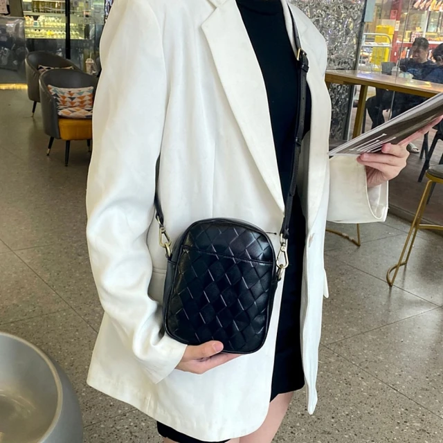 MoonDy 戶外背包 輕便後背包 大容量背包 休閒包 便攜