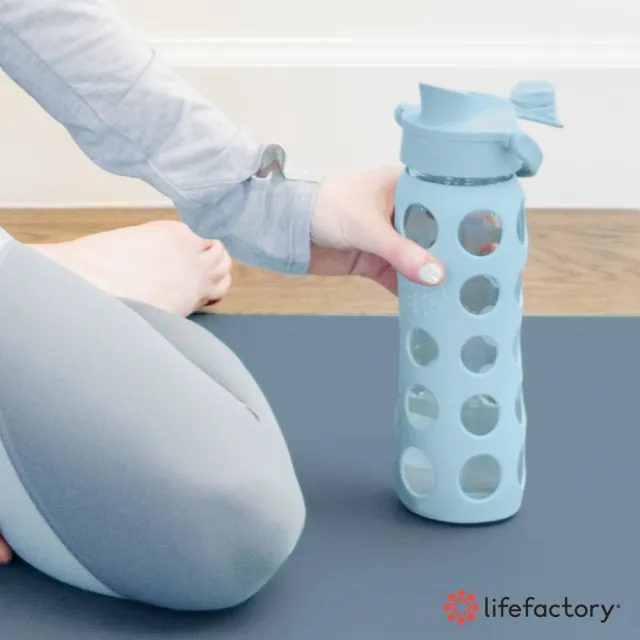 【lifefactory】黑色 掀蓋玻璃水瓶650ml(AFCN-650-BK)