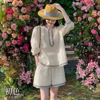 【初色】波西米亞風刺繡圓領七分袖上衣女上衣/休閒褲寬褲短褲套裝-共2款-36431(M-2XL可選)