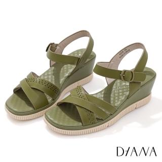【DIANA】5.5cm交織線條厚底楔型涼鞋(抹茶)