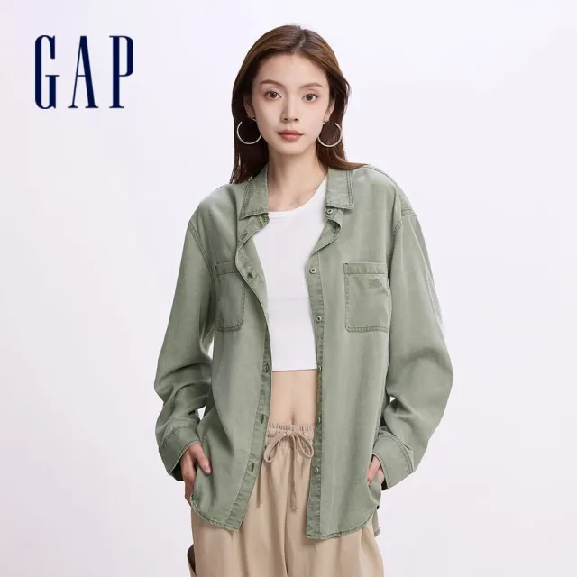 【GAP】女裝 Logo刺繡翻領長袖襯衫-綠色(638779)