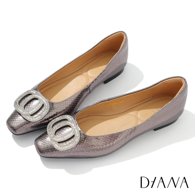 DIANA 1.5 cm質感牛皮金屬小釦飾柔軟便利低跟方頭娃