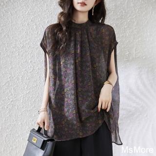 【MsMore】大碼寬鬆碎花雪紡短袖立領印花中長上衣#122854(深咖)