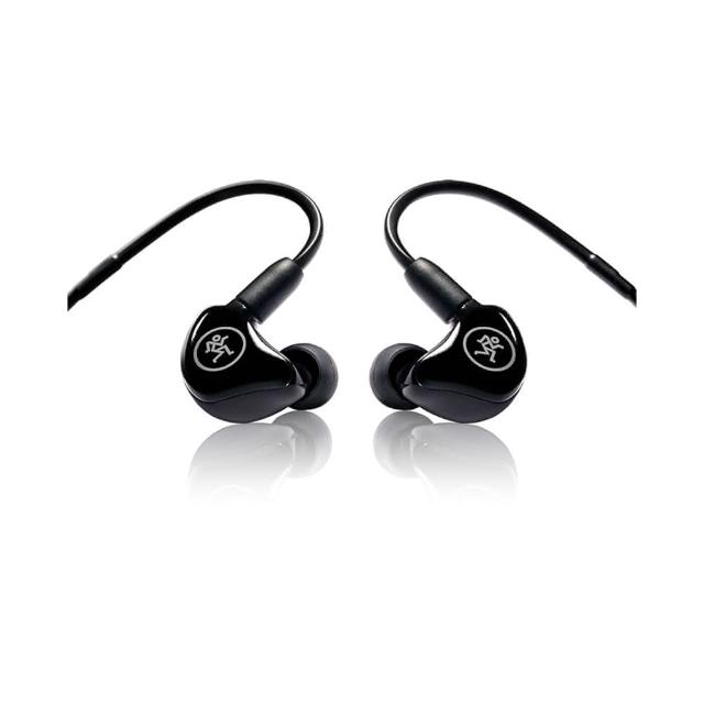 Mackie MP-120 入耳式耳機專為藝術家設計，提供舞臺上所需的出色表現力和極致舒適感，讓您專注演出而不受幹擾。附贈硬殼保護箱，在不使用時安全守護耳機；金屬鍍金聯結器耐用可靠，支援1/8”至1/4”轉接，適用各種專業裝置。完美選擇於音樂家及現場表演者，提升您的監聽體驗。