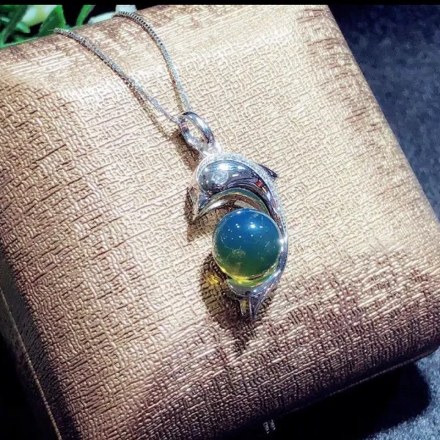 【勝弘珠寶】多明尼加藍珀海豚項鍊-9mm