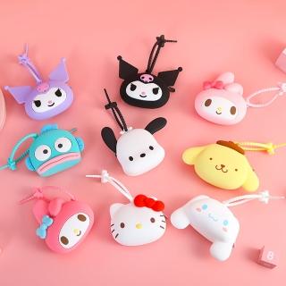【SANRIO 三麗鷗】母親節禮物 卡通系列多種款式大頭造型矽膠材質外出隨身小包包零錢包(平輸品)