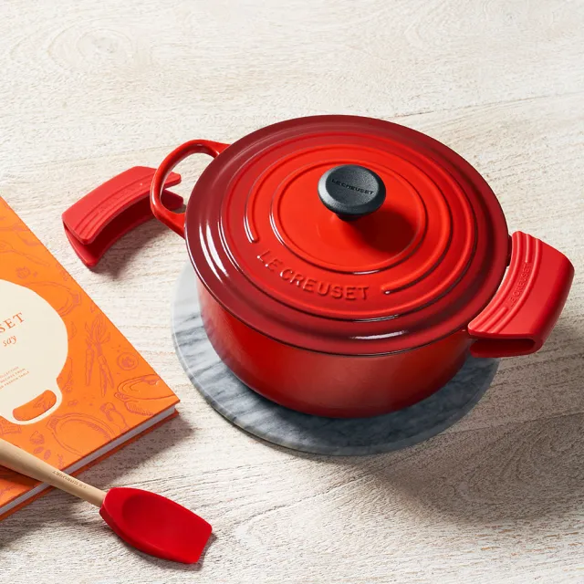 【Le Creuset】耐熱矽膠鍋耳防燙握把2入(淡粉紅/馬賽藍)