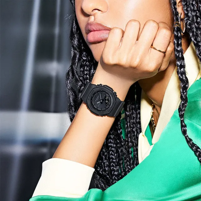 【CASIO 卡西歐】G-SHOCK WOMEN 八角防護構造雙顯錶 雙11 送禮(GMA-P2100BB-1A/速)