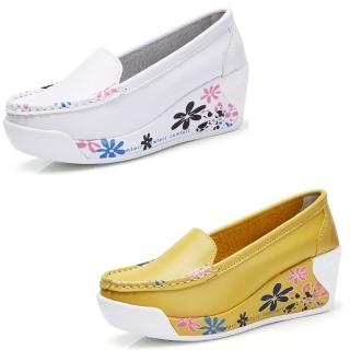 【Taroko】繽紛花朵淺口厚底坡跟休閒鞋護士鞋(2色可選)