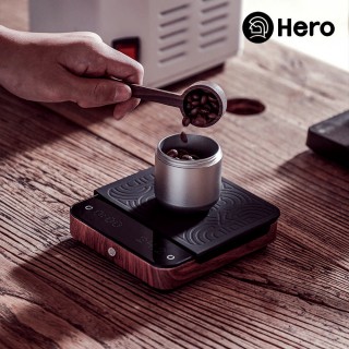 【zeroHero】靈智LED點陣玻璃金屬流速咖啡電子秤-商務胡桃木款(玻璃秤面/金屬機身/流速秤/手沖咖啡秤)