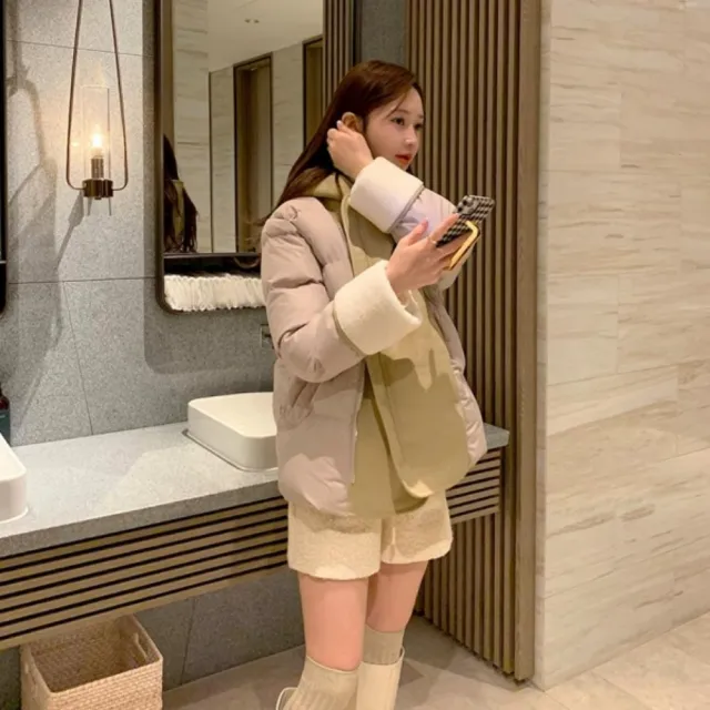 【baibeauty 白鳥麗子】高級設計感拼接撞色翻領連帽短版大衣(鋪棉外套)