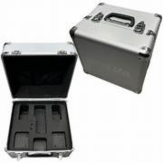 【MAKITA 牧田】123483-8 鋁合金工具箱 可放12V 10.8V(123483-8 鋁合金工具箱)