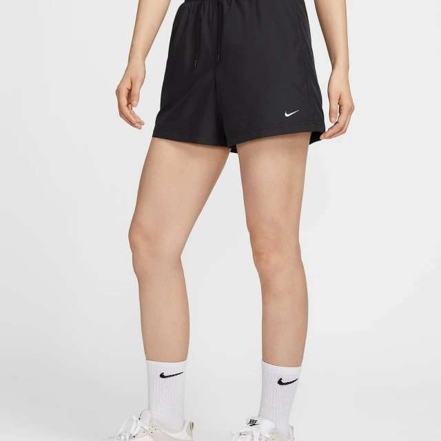 NIKE 耐吉 AS W NSW MR ESSNTL WVN SHORT 女休閒短褲-黑(FV7558010)