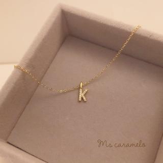 【焦糖小姐 Ms caramelo】925純銀鍍K黃 英文字母K 項鍊(英文字母項鍊)