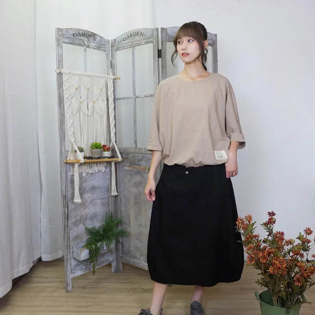 【Hana Mokuba】花木馬日系女裝圓領七分袖下襬收口細格紋上衣(上衣)