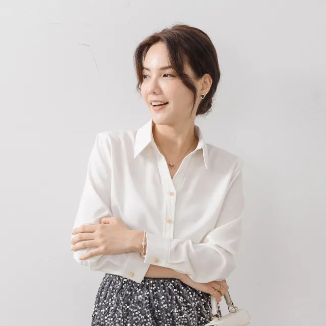 【MYDRESS】緞面質感V領金釦襯衫