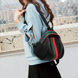 【LEESA】貝殼包\尼龍後揹包\輕便包包\防水\後揹包\包包女\小揹包\大容量\韓國包包\黑色包包