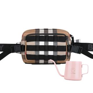 【BURBERRY 巴寶莉】BURBERRY PADDY字母織帶LOGO格紋設計帆布胸掛腰包(棕x黑/粉色咖啡壺)