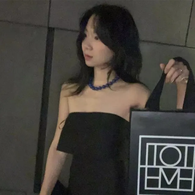【MoonDy】項鍊  壓克力項鍊 串鍊 鎖骨鍊 毛衣鍊 小眾項鍊 韓國項鍊 個性項鍊 藍色項鍊 女