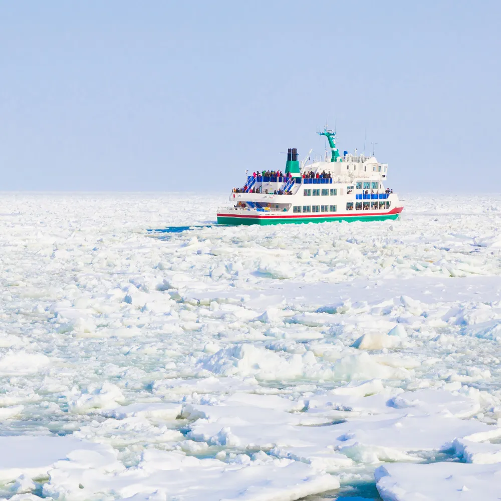 【喜鴻假期】【酷遊冰瘋北海道６日】神秘破冰船、飆速雪樂園、雪中動物園、北國冬祭典、三蟹溫泉