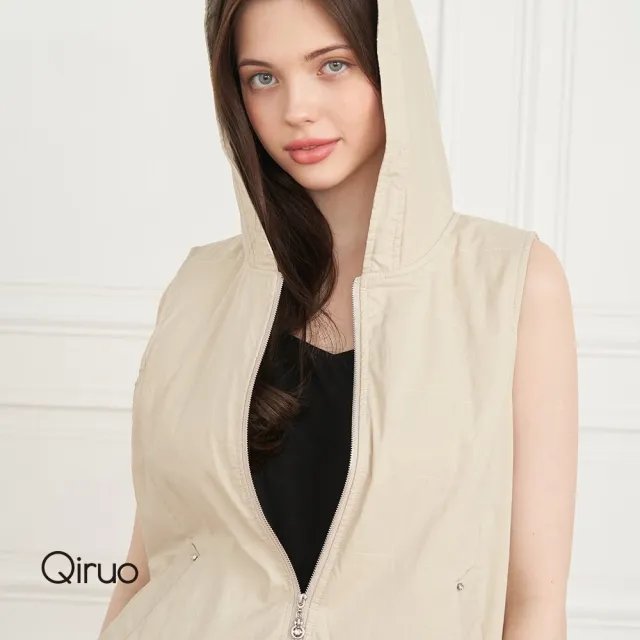 【Qiruo 奇若名品】秋冬專品米色連帽背心8171D 素色保暖