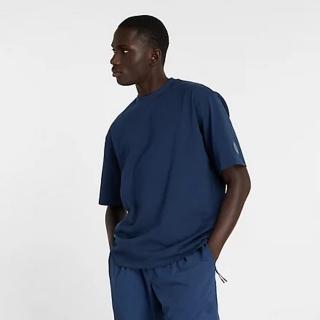 【NEW BALANCE】 NB 短袖上衣 棉質短袖上衣 休閒上衣 簡約舒適 男款 藍色(MT43521NNY-F)