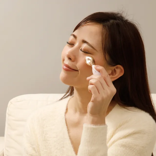 【台隆手創館】日本WTB溫眼周刮按摩器(眼部按摩器)