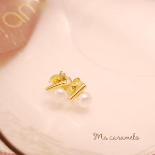 【焦糖小姐 Ms caramelo】925純銀鍍K黃 淡水珍珠耳環(日風設計珍珠耳環)