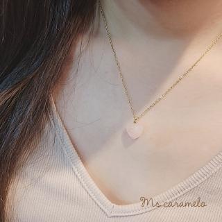 【焦糖小姐 Ms caramelo】愛心粉晶天然石項鍊(306不鏽鋼 Stainless steel)