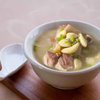 【FROM FARM 元榆牧場】香濃白蒜土雞湯-5包入含運組(黑羽土雞/文火慢煲雞湯)