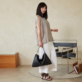 【Darker Than Black】Equilateral Triangle Hobo Bag 等邊三角側揹包/納帕牛皮(側揹包/單肩包/真皮包)
