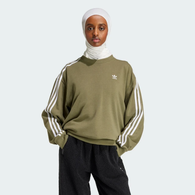 adidas大學t