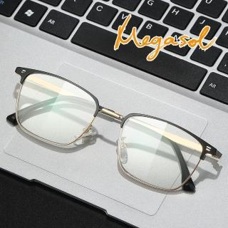 【MEGASOL】濾藍光抗UV商務簡約老花眼鏡(視野清晰.時尚美觀.黑金框-8248)